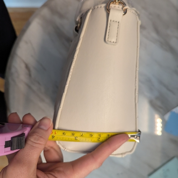 NWT Cream Designer Handbag - Picture 8 of 14